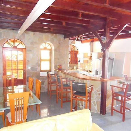 Maison Situee Dans Un Petit Village De Pecheur لو كاربيت المظهر الخارجي الصورة
